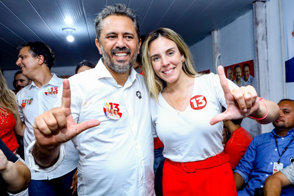 Elmano Freitas E Jade Romero