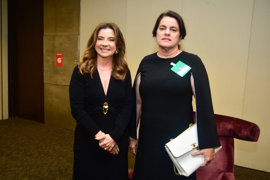 Emília Buarque E Silvana Bezerra (1)