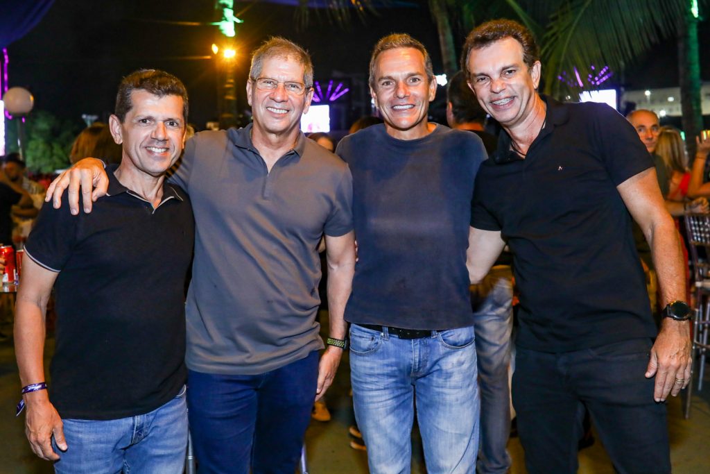 
				Erick Vasconcelos, Ramalho Neto, Jose e Fred Pinto 
				