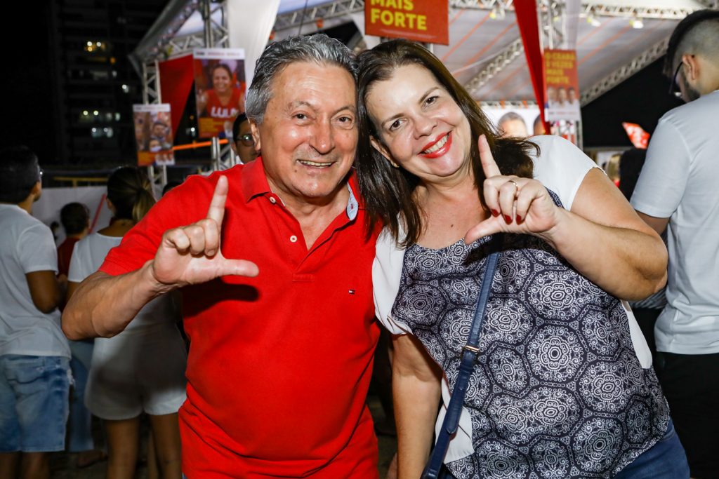 Euvaldo E Eliane Brasil