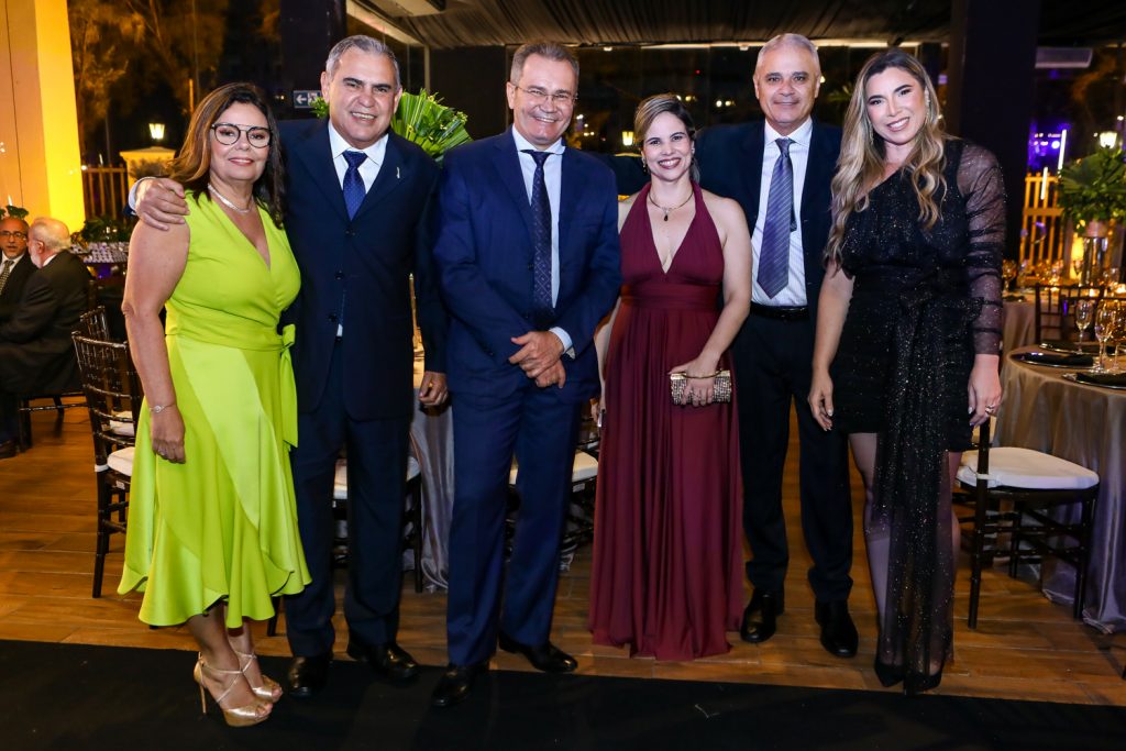 Evana E Marcos Lago, Sergio Macedo, Fabiola Andrade, Eduardo E Andressa Porto