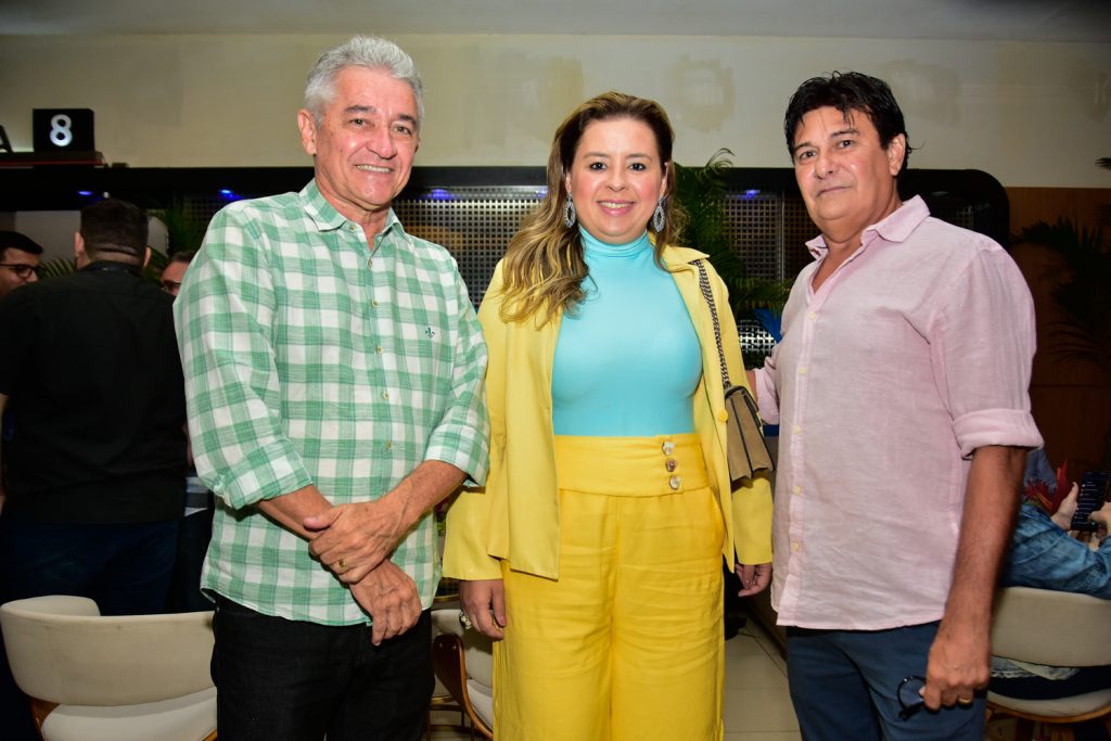 Everton Fernandes, Camila Ximenes E Charles Aragão