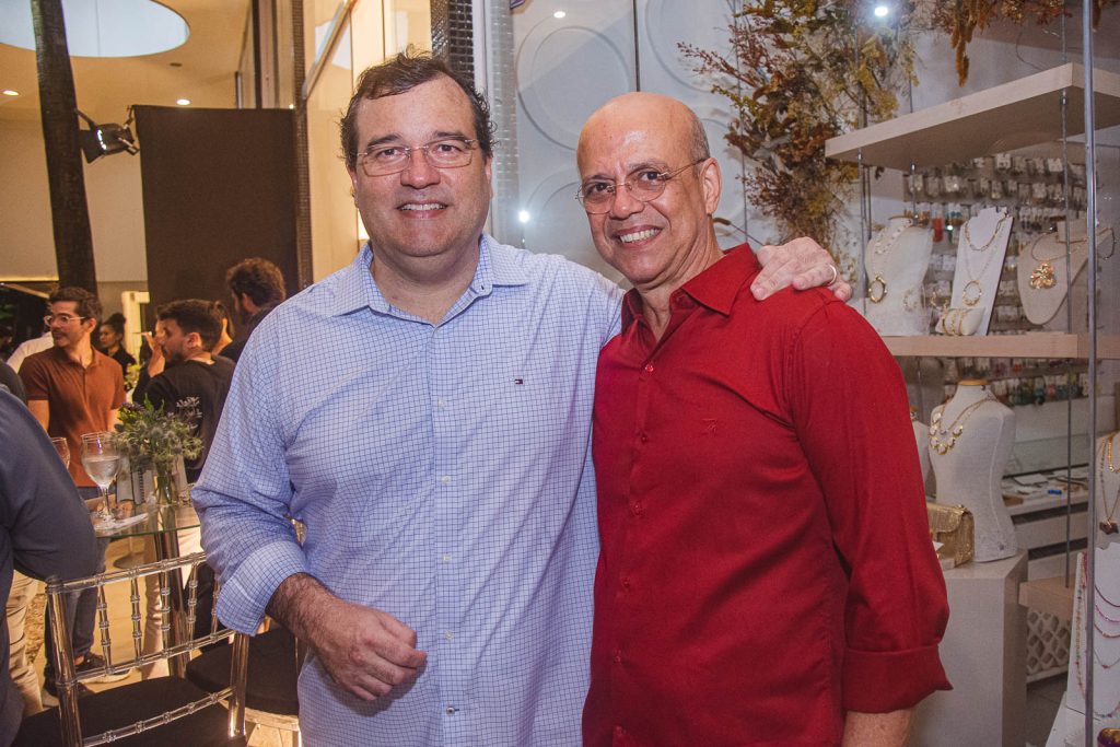 Fabio Araujo E Wagner Cavalcante