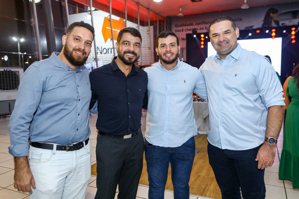 Felipe Alexandre, Guto Roque, Mauricio Neto Glauco Feitosa (1)