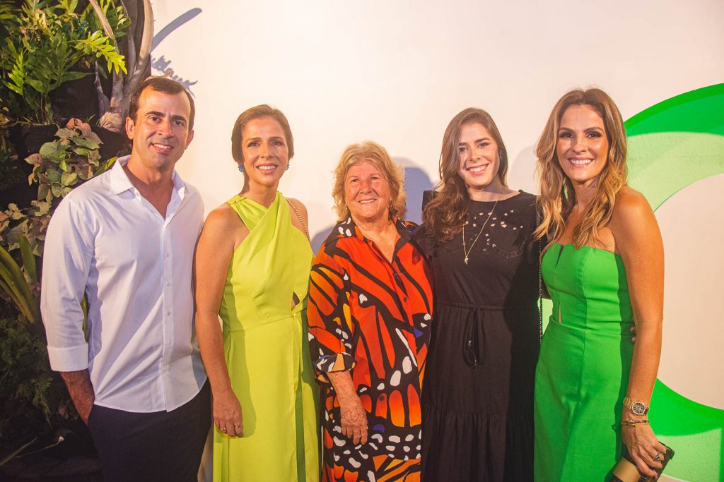 Felipe, Ticiana, Ana Lucia, Isabel E Mariana Mota