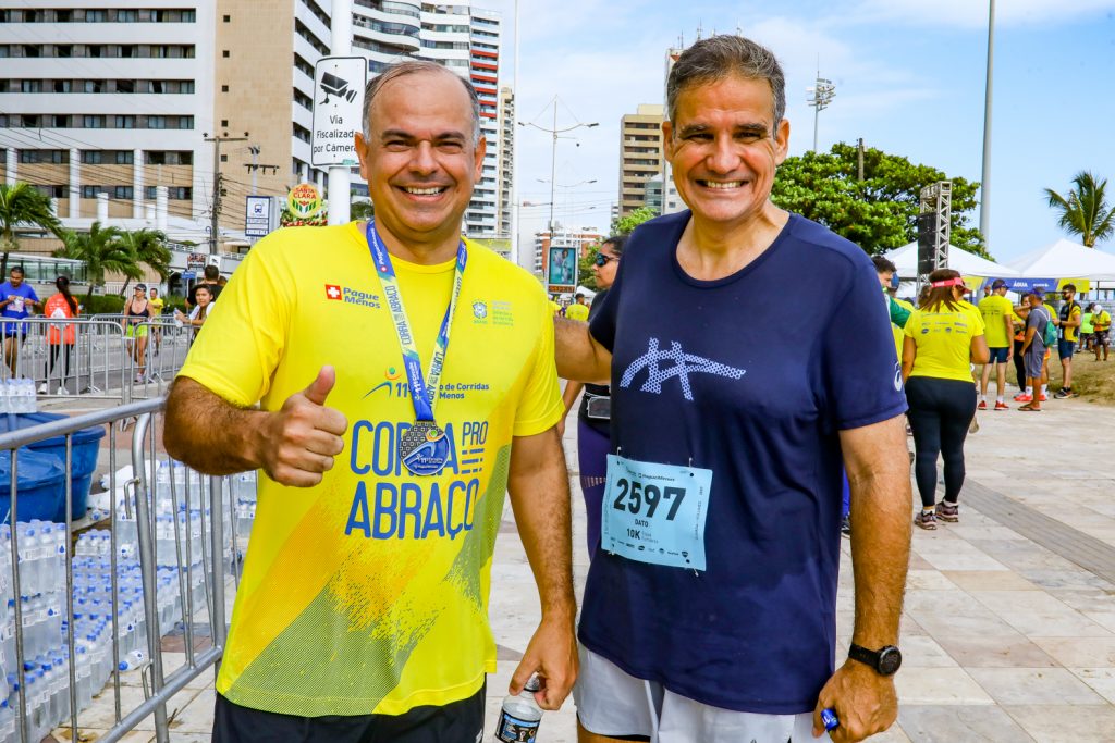 Gustavo Menezes E Paulo Menezes