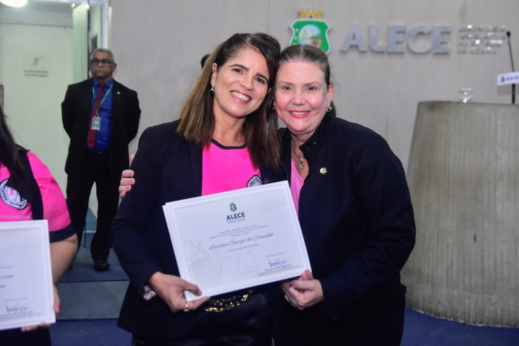 Hadna De Freitas E Fernanda Pessoa