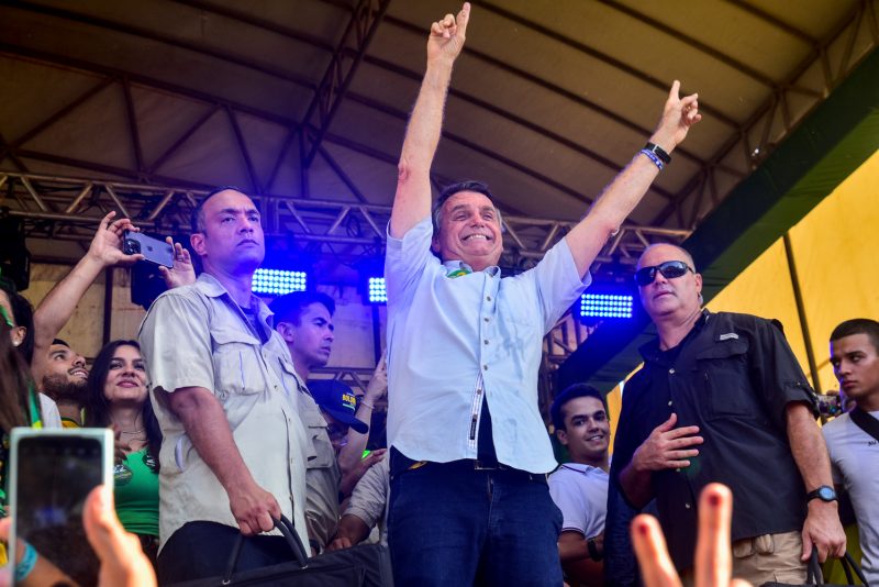 Eleições 2022 - Jair Bolsonaro busca votos de eleitores cearenses durante comício neste sábado (15)