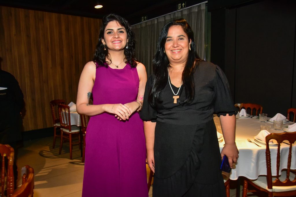 Juliane Garcia E Lara Pernambuco (1)