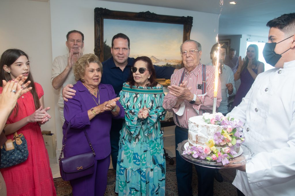 Julio Ventura, Consuelo Dias Branco, Edson Ventura Filho, Itala E Edson Ventura (3)