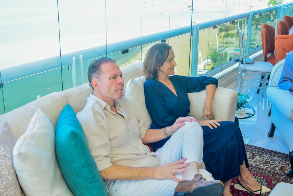 Julio Ventura E Izolda Cela (2)