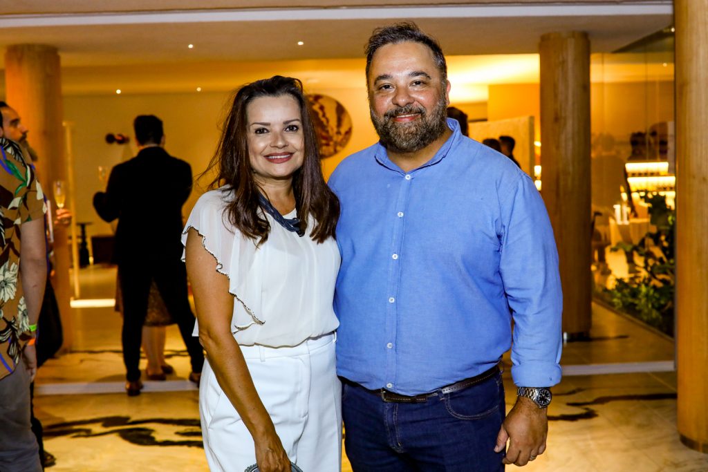 Kel Oliveira E Paulo Siqueira