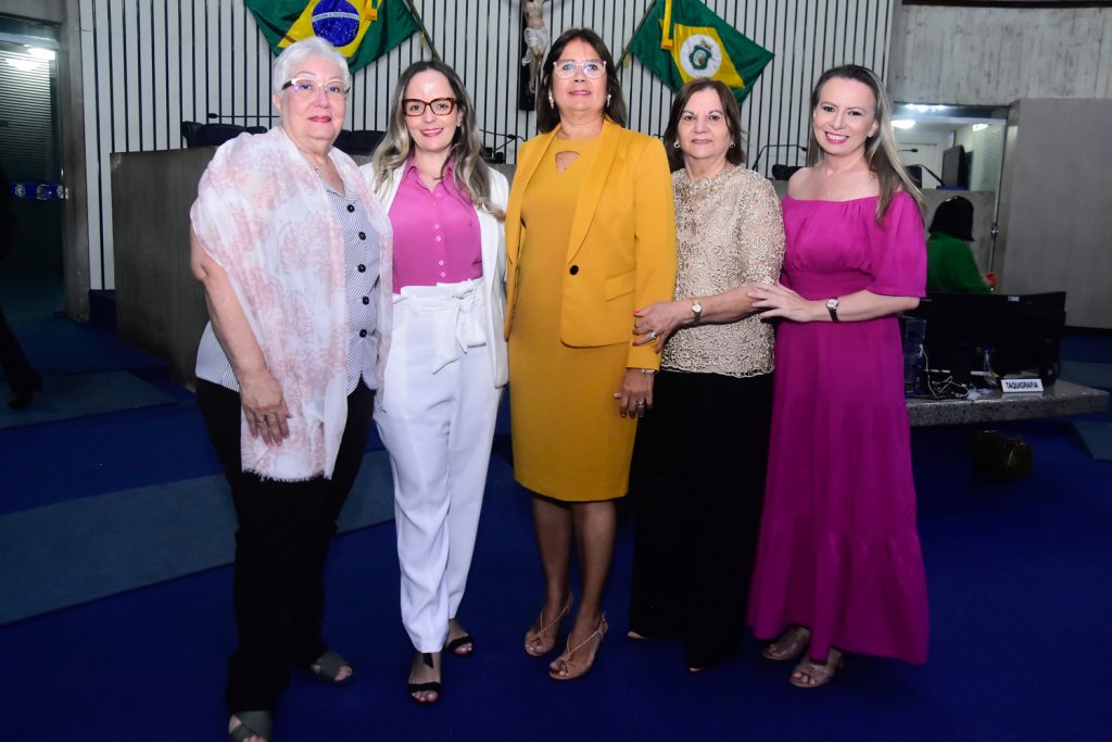 Laura Catarina, Daniele Castelo Branco, Suely Kubrusly, Clebia Dantas E Tarcianne Patricio (2)