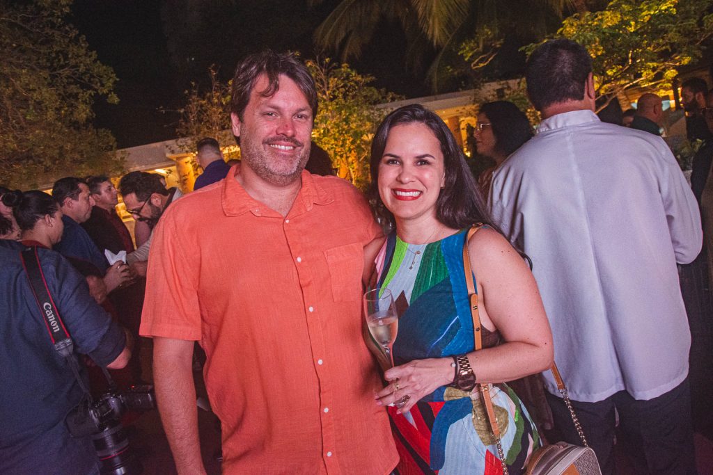 Leonardo Curcino E Camila Freitas