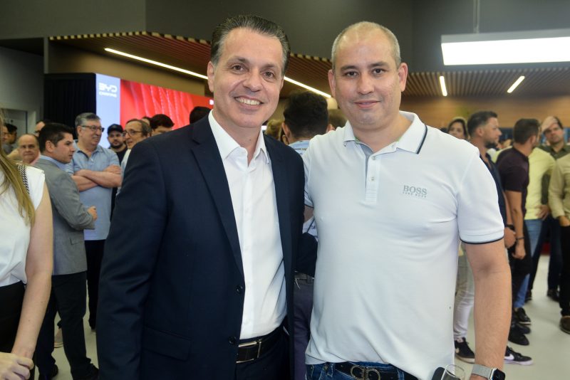 BYD-Carmais - Grupo Carmais inaugura primeira loja física da BYD em Fortaleza