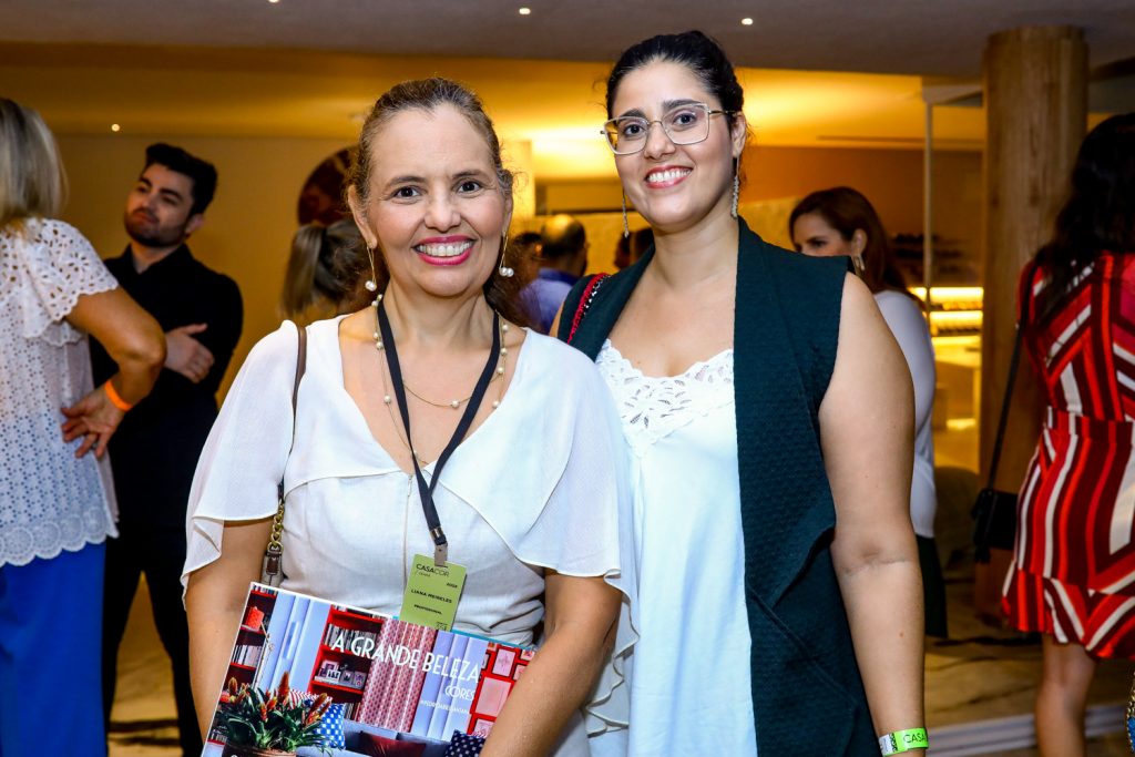 Liana Meireles E Lina Eleoterio