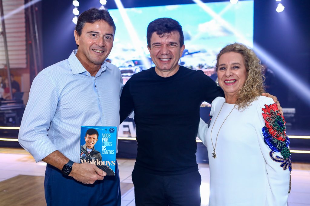 Luis Teixeira, Waldonys E Bricia Teixeira