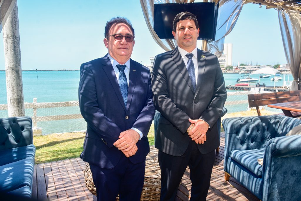 Manoel Linhares E Carlos Brito (4)