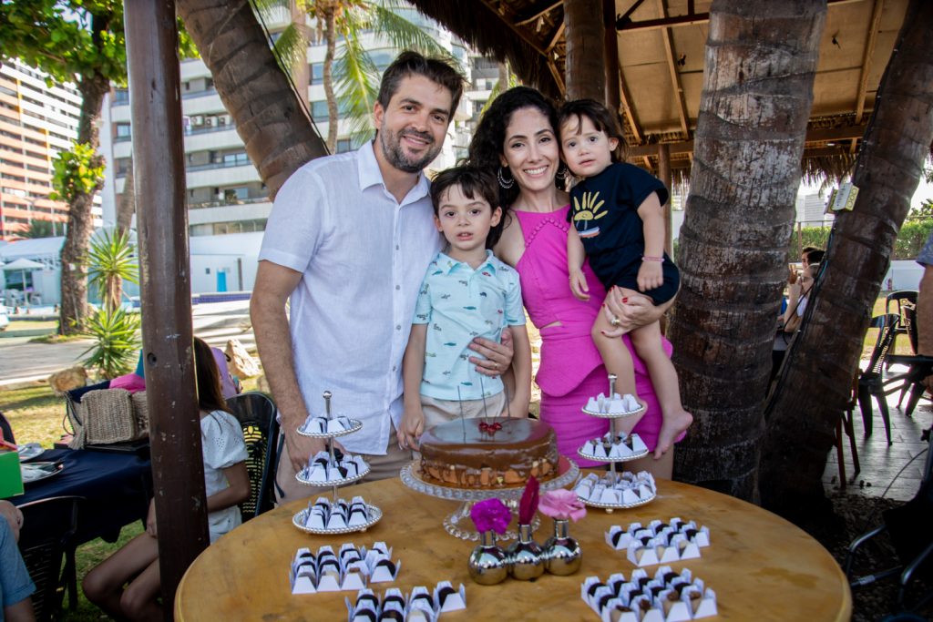 Marcelo, Levi, Marcela E Lia Barbosa (2)