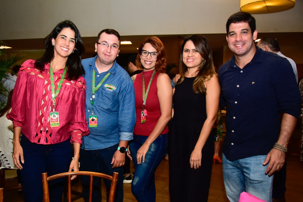 Mariana Simonetti, Rafael Elias, Beka Ferreira, Mari Souza E Leonardo Aguiar (2)