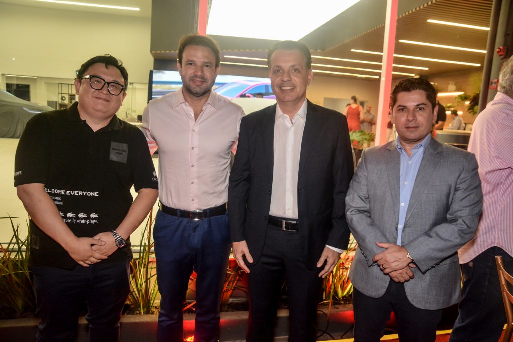 Mingye, Leo Couto, Leonardo Dall'olio E Pompeu Vasconcelos (4)