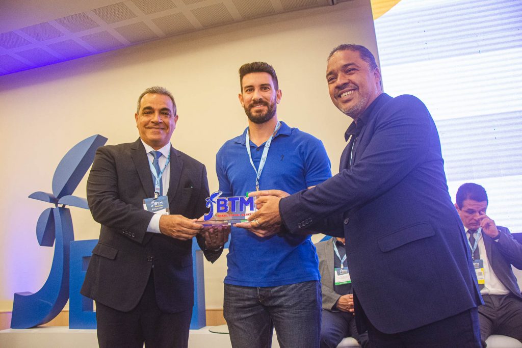 Murilo Mesquita, Aquiles Segundo E Paulo Junior