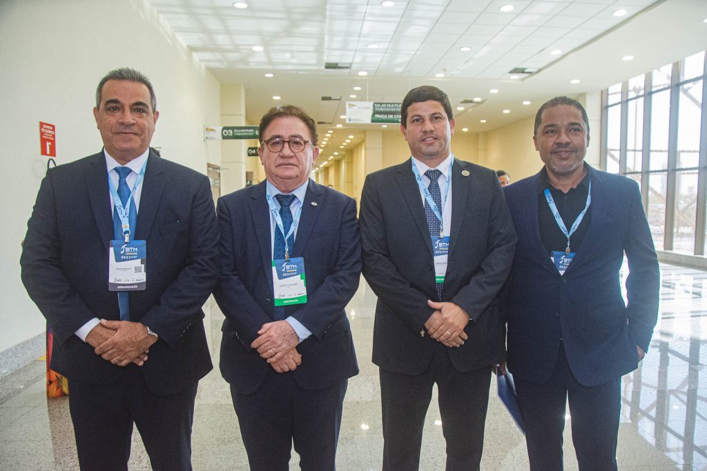 Murilo Mesquita, Manoel Linhares, Carlos Brito E Paulo Junior