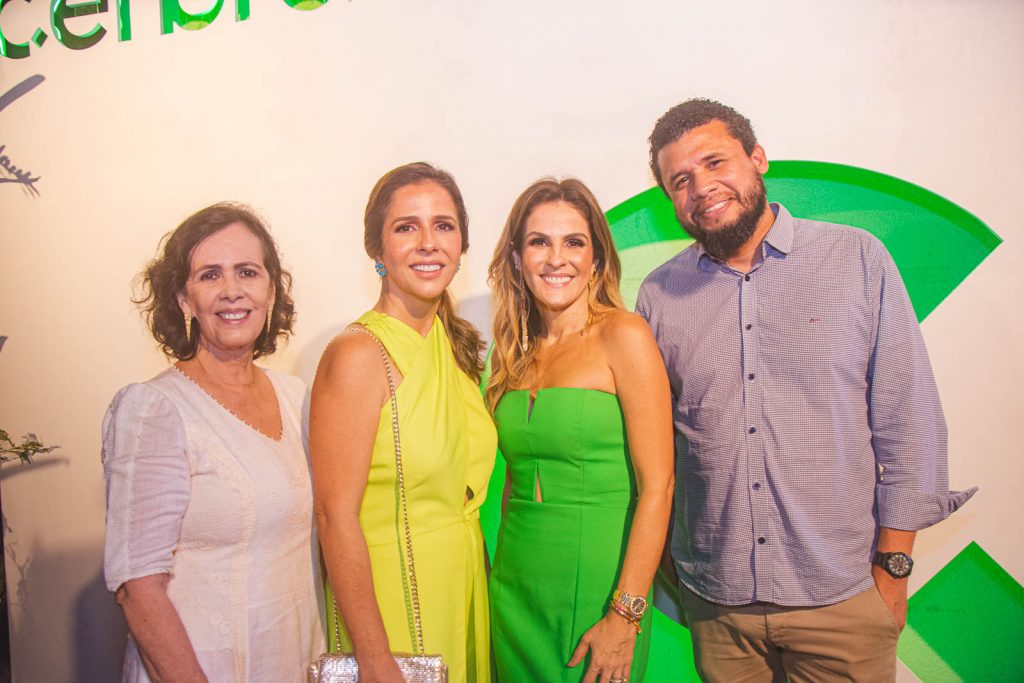 Neuma Figueiredo, Ticiana Mota, Mariana Mota E Victor Guimaraes