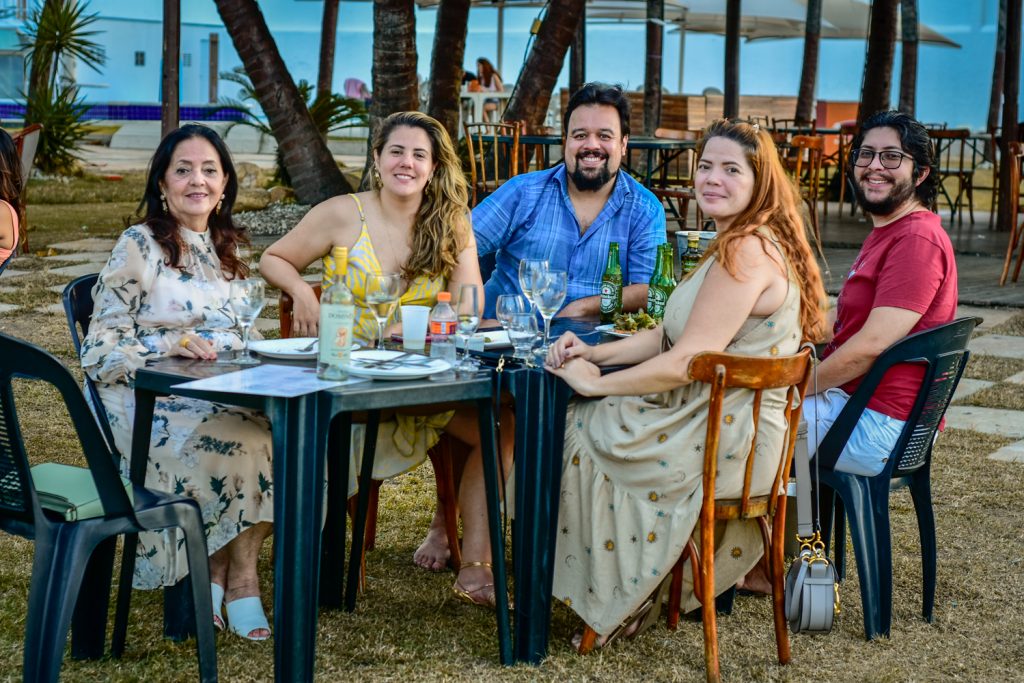 Olivia Leitão, Adrissa Melo, Bernardo Da Luz, Giorge Sales E Livia Leitão (2)