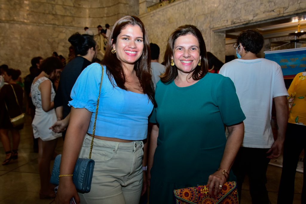 Pamela Marinho E Danielly Portela