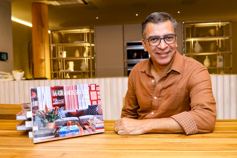 A Grande Beleza: Cores - CASACOR Ceará serve de cenário para a sessão de autógrafos do livro de Pedro Ariel Santana