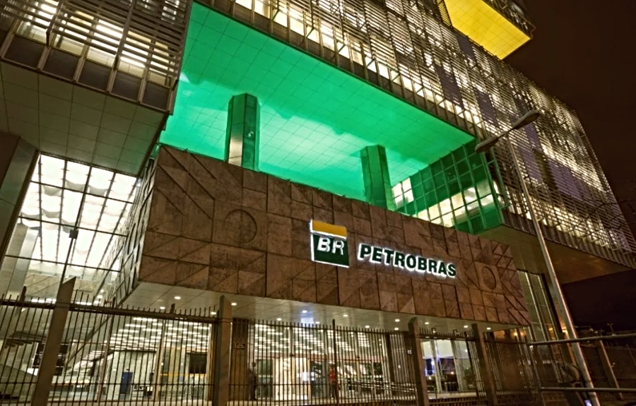 Petrobras refina 100% de óleo de soja pela primeira vez