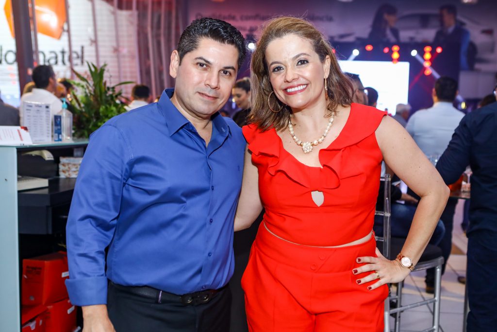 Pompeu Vasconcelos E Taciana Ribeiro