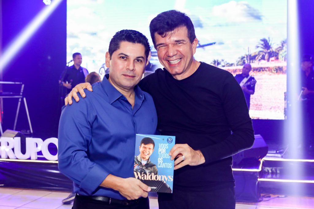 Pompeu Vasconcelos E Waldonys (2)