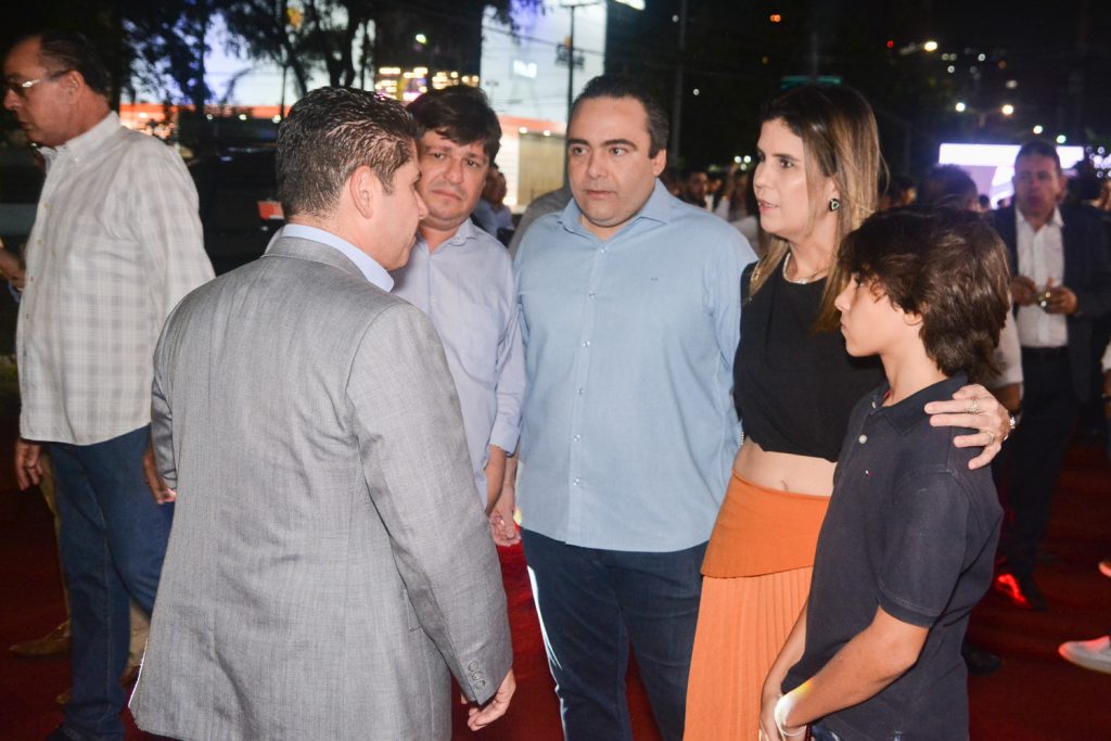 Pompeu Vasconcelos, George Lima, Ozires, Bia E Caio Pontes