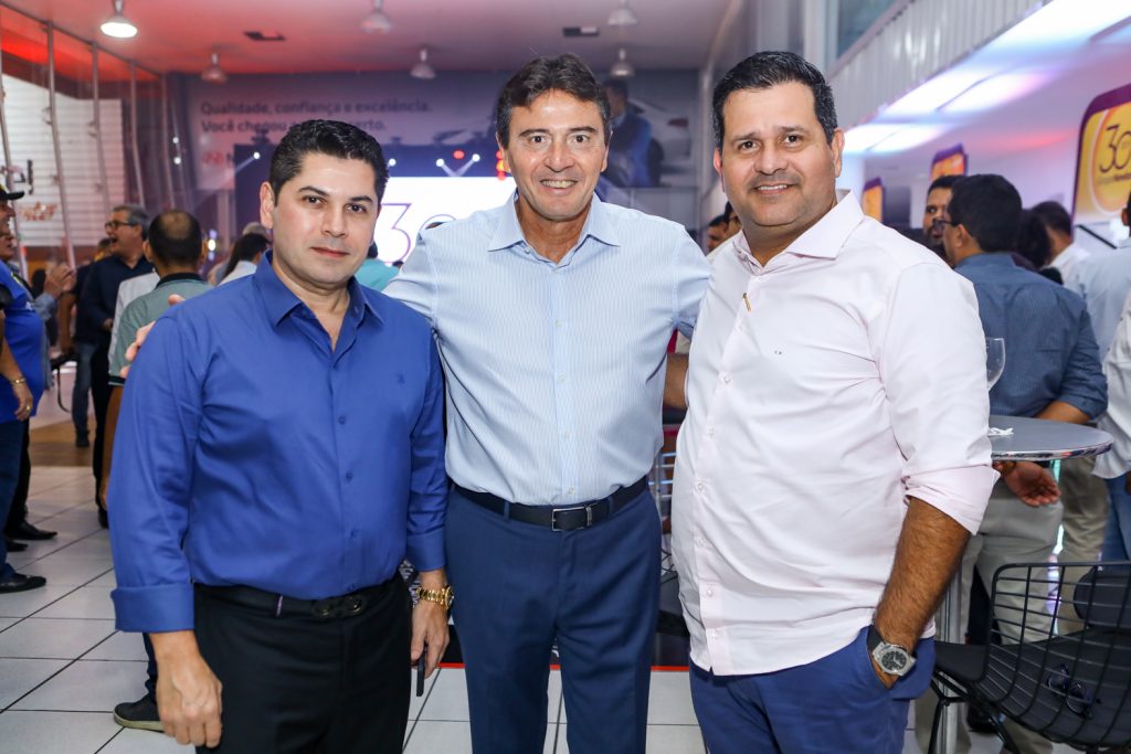 Pompeu Vasconcelos, Luuis Teixeira E Carlo Bastos (1)