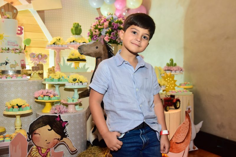 Rá-tim-bum - Em clima de alegria, Camila Melo e Victor Moreira festejam os 3 aninhos de Maria Fernanda