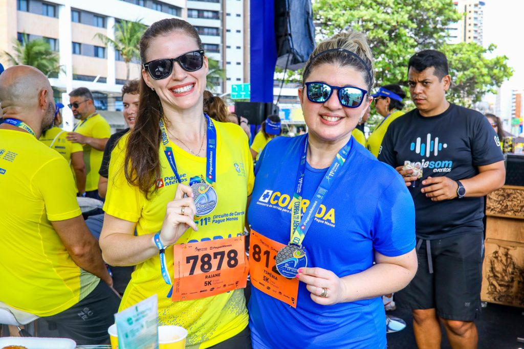 Raiane Pretes E Ismenia Lima