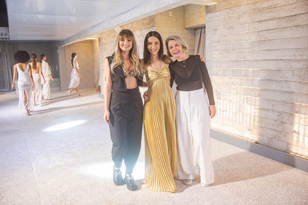 Rebeca Gurgel, Lara Romcy E Isabela Loureiro (2)