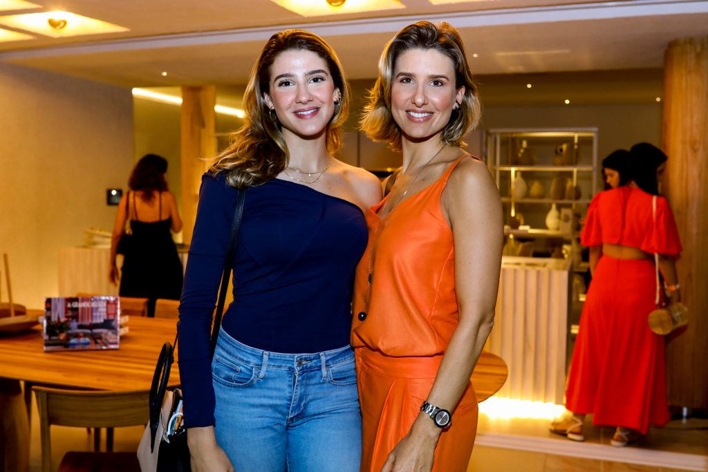 Sabrina E Suzana Fiuza