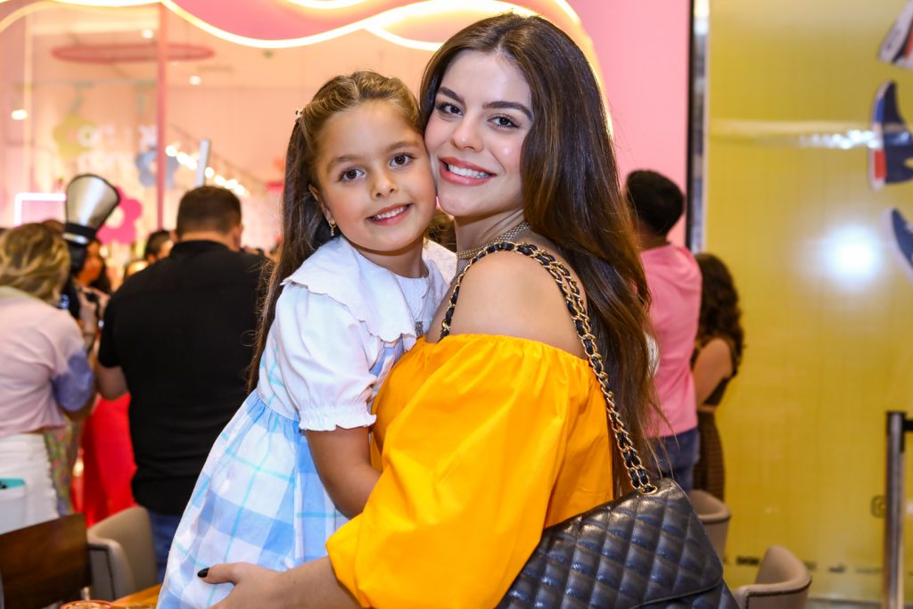 Sophia e Camila Nogueira