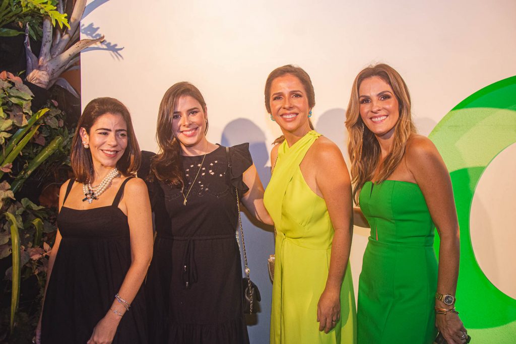 Sophia Romcy, Isabel Mota, Ticiana Mota E Mariana Mota