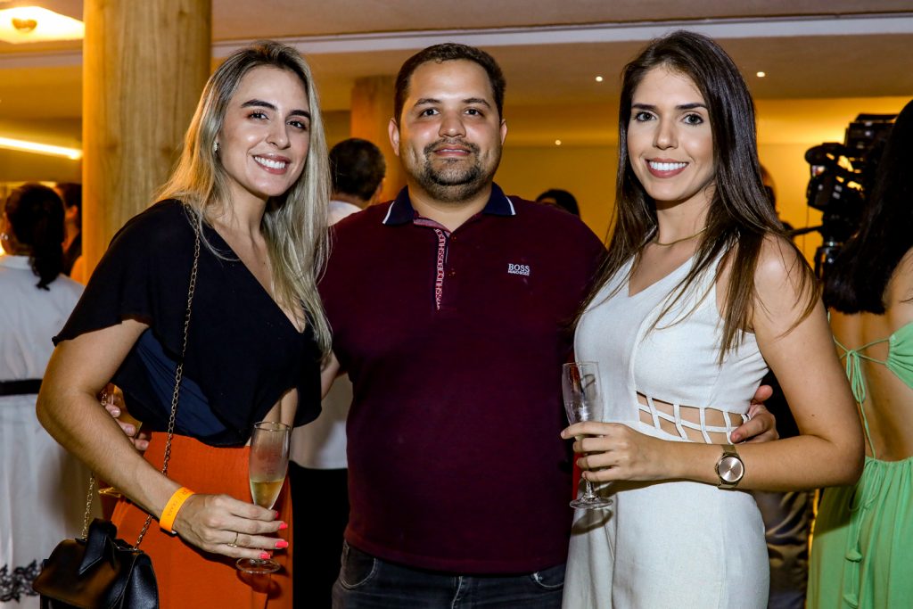 Stenia Rolim, Victor Nogueira E Lia Lacerda