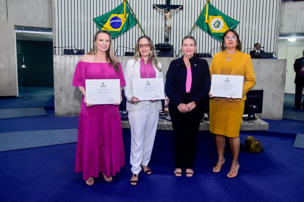 Tarcianne Patricio, Daniele Castelo Branco, Fernanda Pessoa E Suely Kubrusly