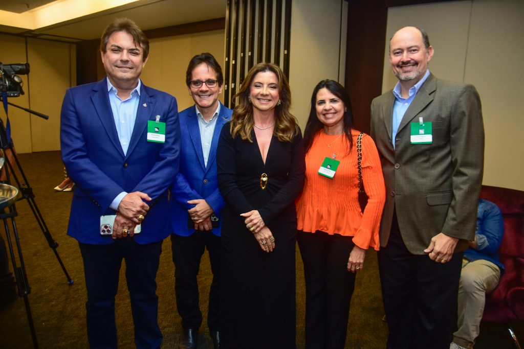 Tarcisio Porto, Walmar Carvalho, Emília Buarque, Maju Ferreira E (2)