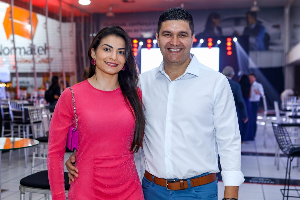 Tayalles Tavares E Lazaro Cunha