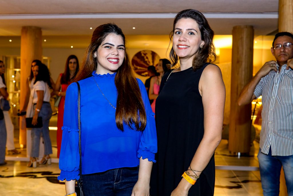 Thais Bede E Priscila Ontonucci