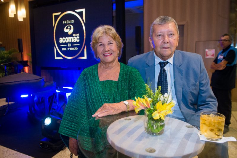 Reconhecimento - Ricardo Cavalcante é agraciado com o Prêmio ACOMAC