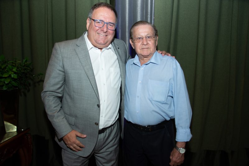 Saúde - CRIO realiza 1º Meeting de Radiocirurgia no Vasto Restaurante