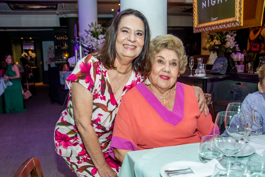 Branca De Castro E Consuelo Dias Branco (1)